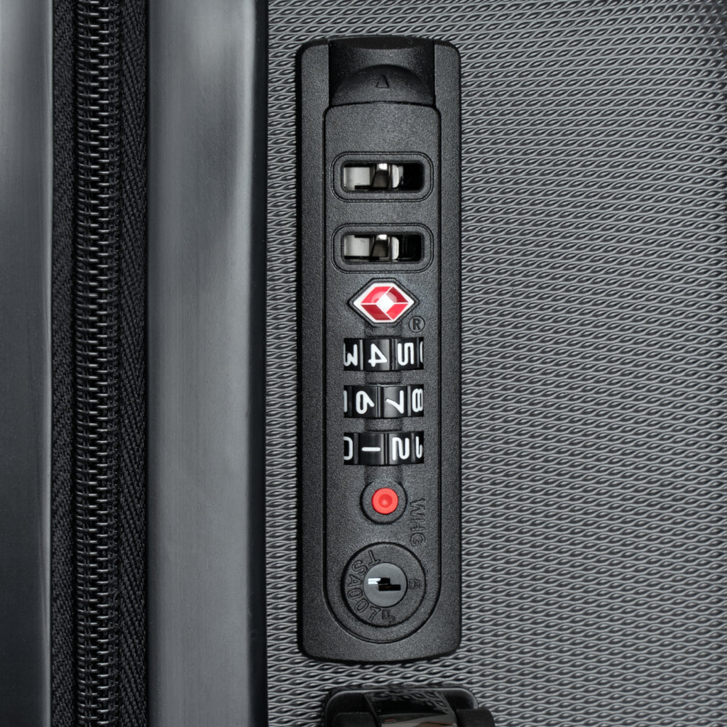 The Valmont Club 1968 – Continental Luggage