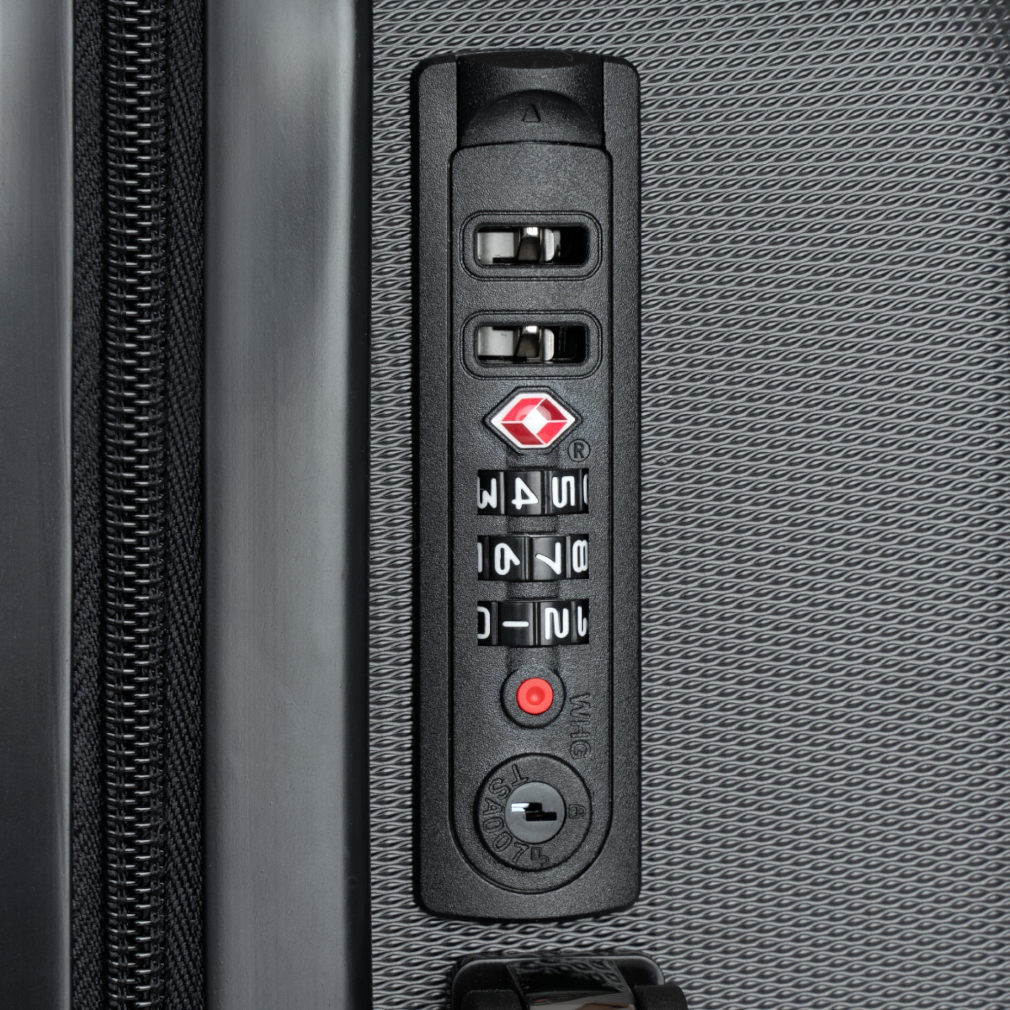 The Valmont Club 1968 – Continental Luggage